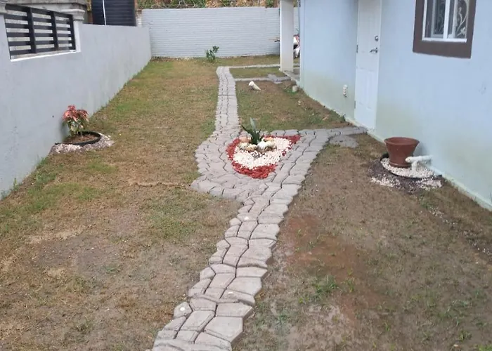 Сasa de vacaciones Hillside Sunrise, 2 Bed 2 Bath In Gated Community, Close To Beach, Food, Clubs & Shopping Free Parking, Free Wi-fi *