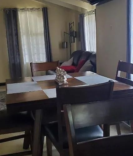 Сasa de vacaciones Hillside Sunrise, 2 Bed 2 Bath In Gated Community, Close To Beach, Food, Clubs & Shopping Free Parking, Free Wi-fi *