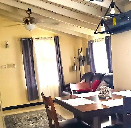 Сasa de vacaciones Hillside Sunrise, 2 Bed 2 Bath In Gated Community, Close To Beach, Food, Clubs & Shopping Free Parking, Free Wi-fi *